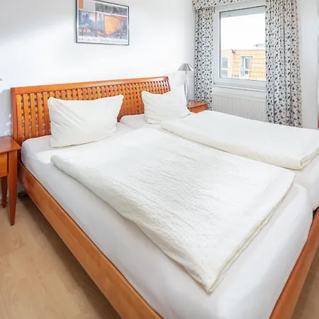 Ferienwohnung Strandflieder * נורדרני